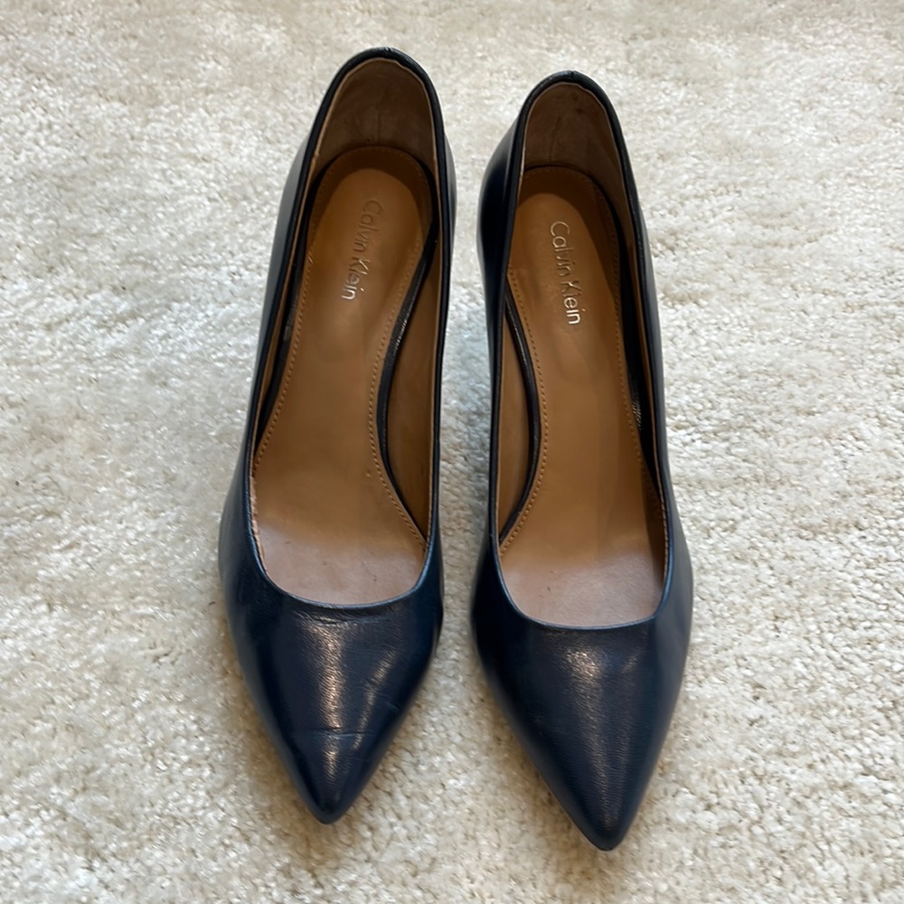 Calvin Klein Gayle Pumps